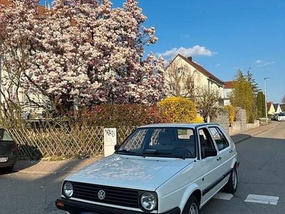 Second-hand VW Golf II 69 CP (50 kW) 1991 Alb Hatchback