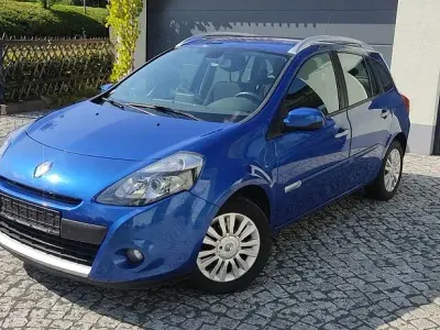 Gebraucht Renault Clio II Dynamique 101 PS (74 kW) 2009 Blau Limousine