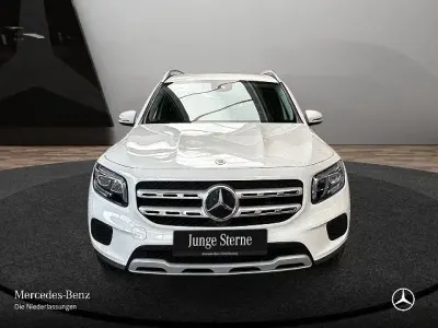 Gebraucht Mercedes GLB180 Style 116 PS (85 kW) 2023 Weiß SUV