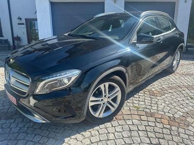 Mercedes GLA180
