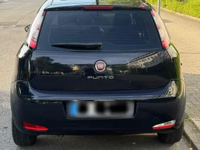 Gebraucht Fiat Punto 105 PS (77 kW) 2013 Schwarz Kleinwagen