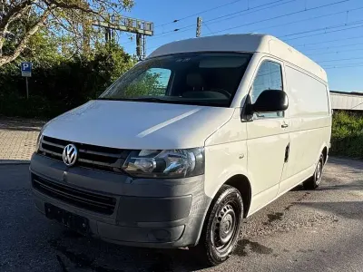 Gebraucht VW T5 140 PS (102 kW) 2011 Candyweiß Van