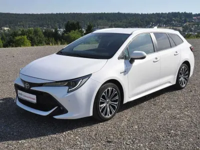 Gebraucht Toyota Corolla Team 196 PS (144 kW) 2021 Weiß Kombi