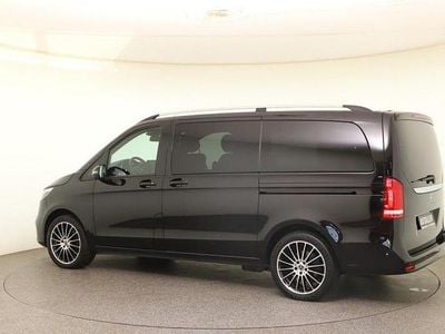 Usata Mercedes V250 Avantgarde Edition 190 CV (139 kW) 2023 Nero Monovolume