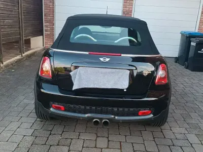 Gebraucht Mini Cooper S Cabriolet 184 PS (135 kW) 2010 Schwarz Cabrio