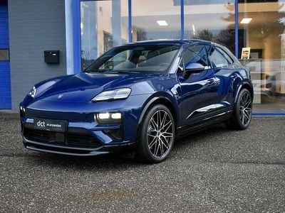 Gebraucht Porsche Macan Turbo 469 kW (639 PS) 2024 Blau SUV