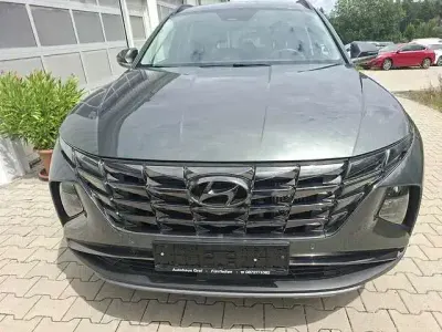 Gebraucht Hyundai Tucson Trend 180 PS (132 kW) 2021 Amazon grey / met SUV