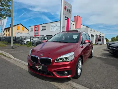 Gebraucht BMW 220 Active Tourer Advantage 192 PS (141 kW) 2016 Rot Van / Kleinbus