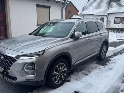 Silber Gebraucht 2020 Hyundai Santa Fe Style SUV | 28.500 € (Guter Preis)