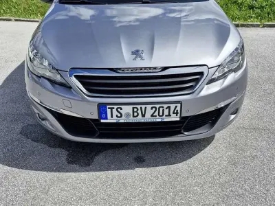 Gebraucht Peugeot 308 Allure 131 PS (96 kW) 2014 Limousine