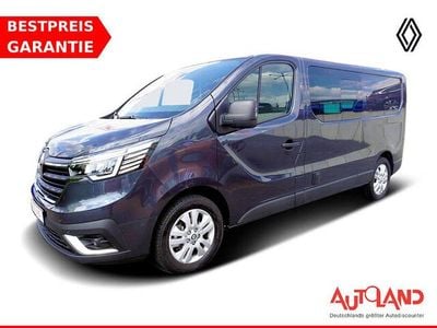 Grau Gebraucht 2024 Renault Trafic Van / Kleinbus | 31.990 € (Superpreis)