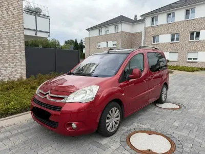 Gebraucht Citroën Berlingo Exclusive 109 PS (80 kW) 2010 Rot Van / Kleinbus