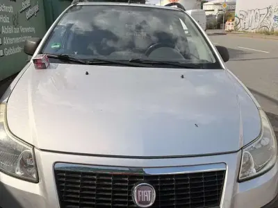 Gebraucht Fiat Sedici 107 PS (78 kW) 2009 Grau SUV