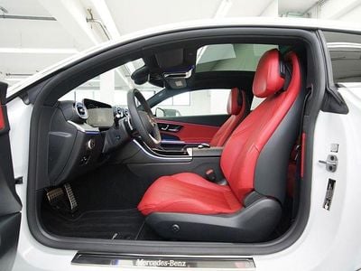 Gebraucht Mercedes 180 AMG line 193 PS (141 kW) 2025 Weiß Limousine