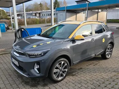 Gebraucht Kia Stonic Platinum 120 PS (88 kW) 2022 Grau SUV