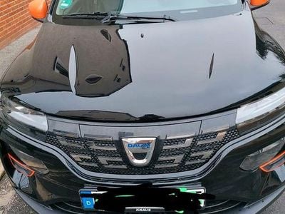 Gebraucht Dacia Spring Essentiel 33 kW (45 PS) 2022 Schwarz Kleinwagen