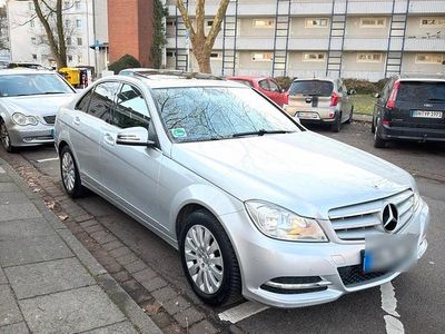Silber Gebraucht 2012 Mercedes C180 Limousine | 9.200 €