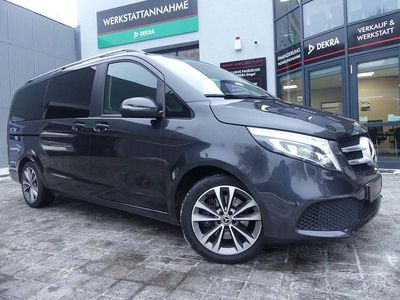 Grau Gebraucht 2021 Mercedes V250 Edition Van / Kleinbus | 40.800 € (Guter Preis)