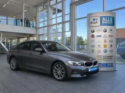 Gebraucht BMW 320 Sport Line 184 PS (135 kW) 2021 Grau metallic