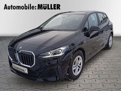 Gebraucht BMW 225 Active Tourer Luxury Line 136 PS (100 kW) 2022 Schwarz Van / Kleinbus