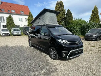 Używany Toyota Proace 144 KM (105 kW) 2021 Czarny Minivan