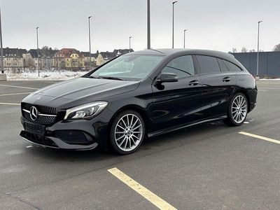 Gebraucht Mercedes CLA220 Shooting Brake AMG 184 PS (135 kW) 2018 Schwarz Kombi