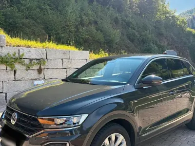Gebraucht VW T-Roc Sport 110 PS (80 kW) 2019 Grau SUV