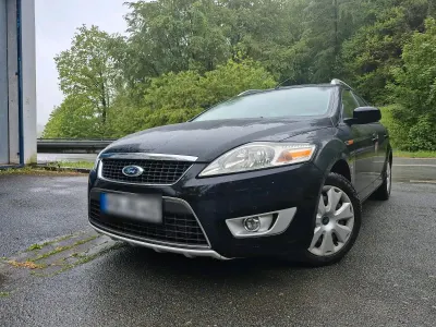 Gebraucht Ford Mondeo 122 PS (89 kW) 2009 Schwarz Kombi