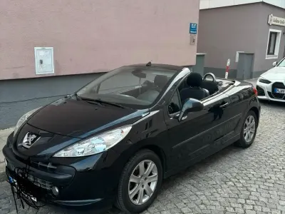 Gebraucht Peugeot 207 CC 120 PS (88 kW) 2008 Schwarz Cabrio