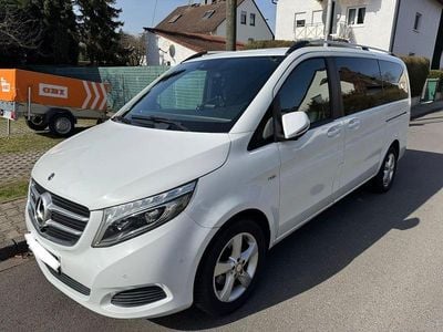 Gebraucht Mercedes V220 Avantgarde Edition 163 PS (119 kW) 2018 Weiß Van / Kleinbus