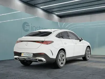 Gebraucht Mercedes GLC300e AMG 204 PS (150 kW) 2023 Weiß SUV
