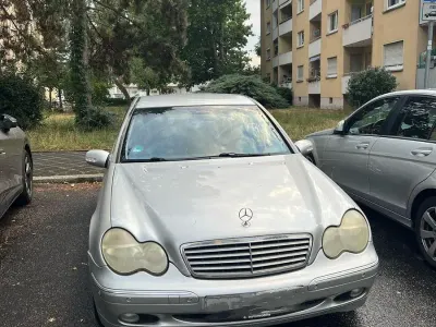 Gebraucht Mercedes C320 Elegance 218 PS (160 kW) 2002 Limousine