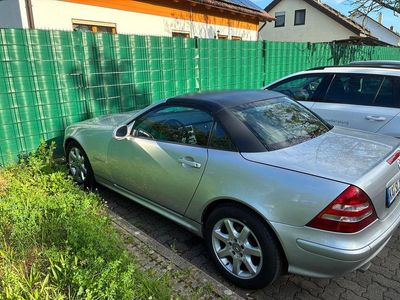 Mercedes SLK200