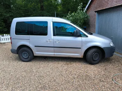 Gebraucht VW Caddy Life 105 PS (77 kW) 2005 Silber Van / Kleinbus