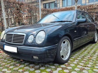 Mercedes E230