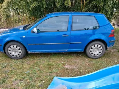 Gebraucht VW Golf IV 90 PS (66 kW) 2001 Blau Limousine
