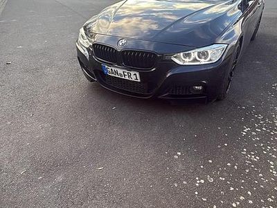 Gebraucht BMW 330 260 PS (191 kW) 2015 Schwarz Kombi