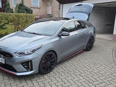 Gebraucht Kia ProCeed GT 204 PS (150 kW) 2019 Grau Kombi