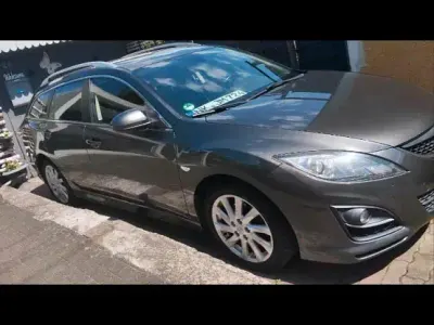 Gebraucht Mazda 6 129 PS (94 kW) 2012 Grau Kombi