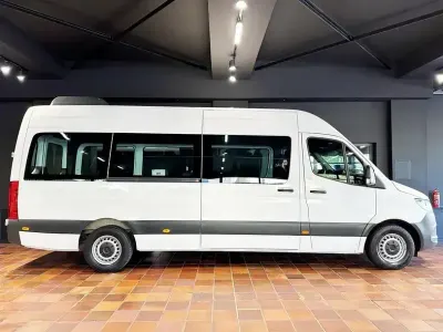 Gebraucht Mercedes Sprinter 143 PS (105 kW) 2019 Arktikweiß mb 9147 Van