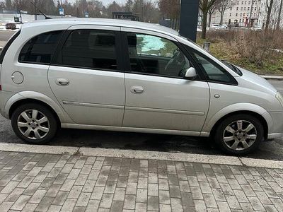 Gebraucht Opel Meriva 120 PS (88 kW) 2007 Silber Van / Kleinbus