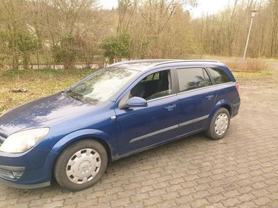 gebraucht Opel Astra 1,7 cdti