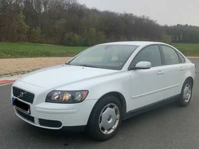 gebraucht Volvo S40 (II) 1.6 Benziner