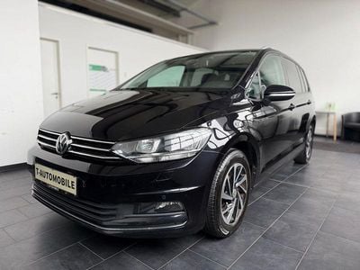 Schwarz Gebraucht 2019 VW Touran Join Van / Kleinbus | 14.990 €