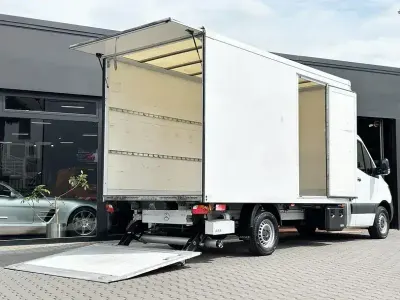 Używany Mercedes Sprinter 190 KM (139 kW) 2020 Biały Van