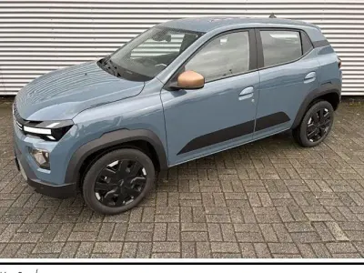 Neu Dacia Spring Extreme 75 kW (102 PS) 2025 Schieferblau Kleinwagen