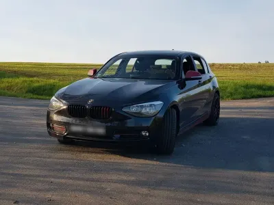 Gebraucht BMW 116 Sport Line 136 PS (100 kW) 2012 Schwarz Kleinwagen