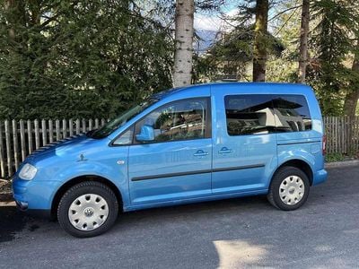 Usata VW Caddy Family 102 CV (75 kW) 2007 Verde Monovolume