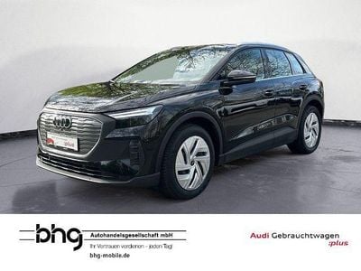 Usado Audi Q4 e-tron Comfort 150 kW (204 HP) 2023 Preto SUV