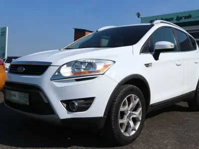 Gebraucht Ford Kuga Champions Edition 140 PS (102 kW) 2012 Frostweiß SUV